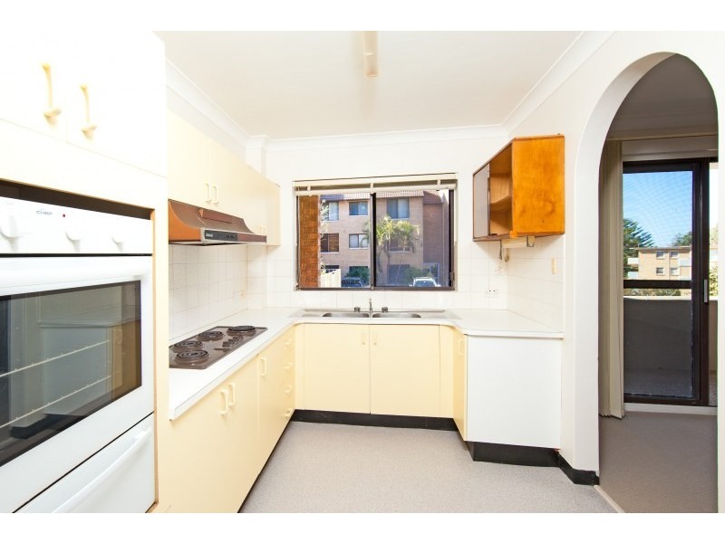 2/60 Seaview Street, Cronulla NSW 2230