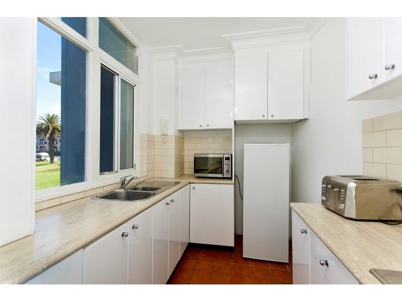 21 Coast Avenue, Cronulla NSW 2230