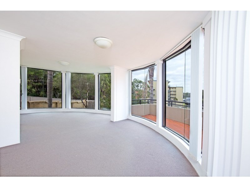 1/4 Burraneer Bay Road, Cronulla NSW 2230