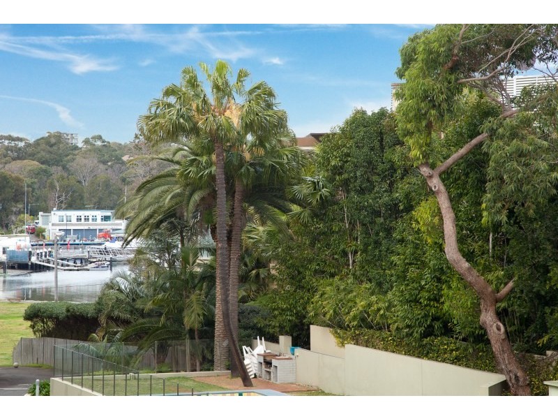 1/4 Burraneer Bay Road, Cronulla NSW 2230
