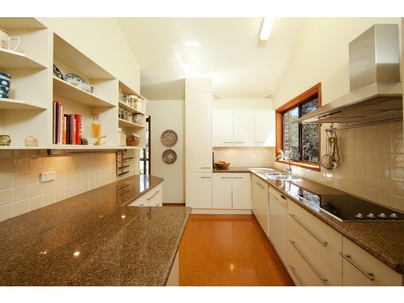 10 Calypso Place, Yowie Bay NSW 2228