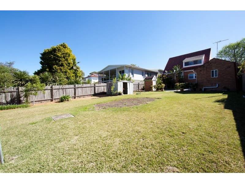 82 Woolooware Road, Cronulla NSW 2230