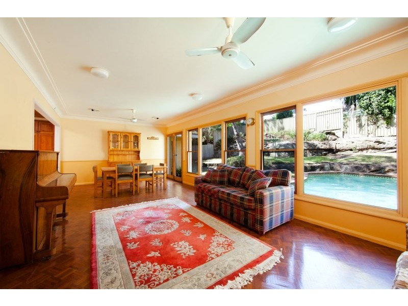 15 Dean Street, Caringbah NSW 2229