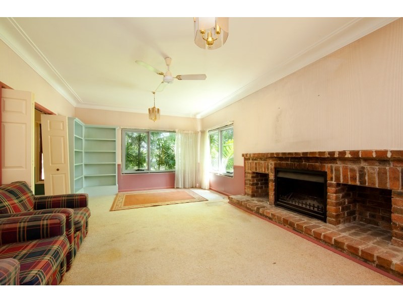 15 Dean Street, Caringbah NSW 2229