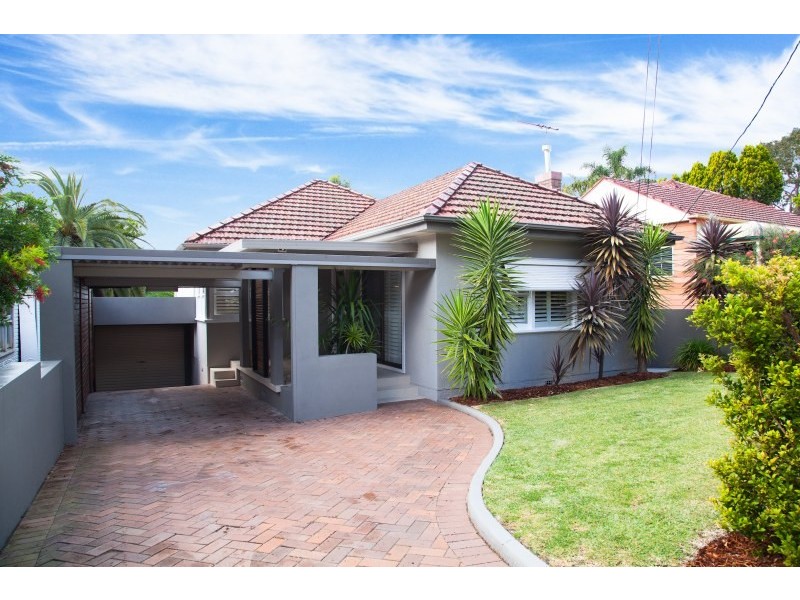 136 Gannons Road, Caringbah South NSW 2229