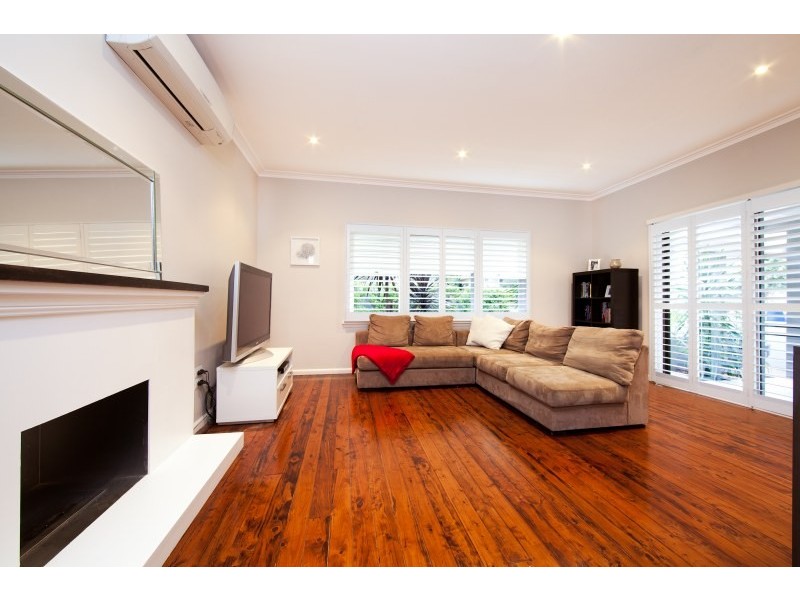 136 Gannons Road, Caringbah South NSW 2229