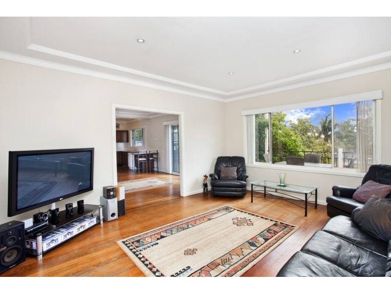 321 Willarong Road, Caringbah South NSW 2229