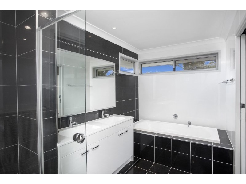 30 Hyndman Parade, Woolooware NSW 2230