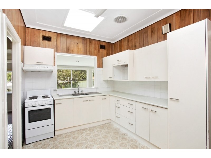 122 Willarong Road, Caringbah NSW 2229