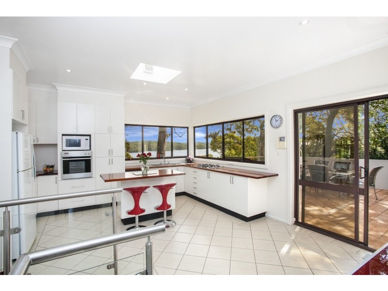 19 Immarna Avenue, Lilli Pilli NSW 2229