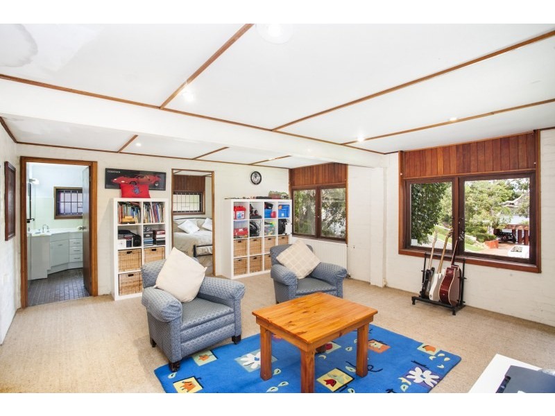 22 Flat Rock Road, Gymea Bay NSW 2227