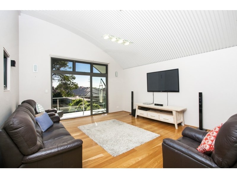 11 Oaks Street, Cronulla NSW 2230