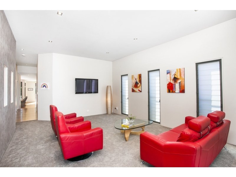 11 Oaks Street, Cronulla NSW 2230
