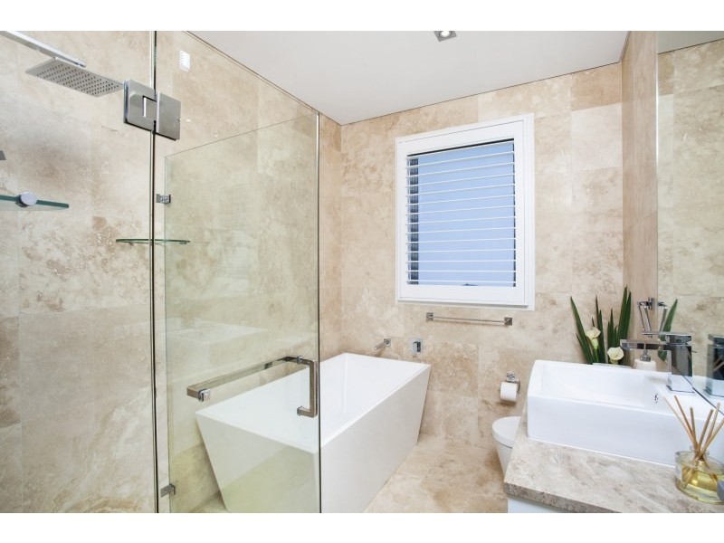 2/11 Langer Avenue, Caringbah South NSW 2229