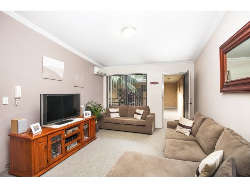 7/16 Gibbs Street, Miranda NSW 2228