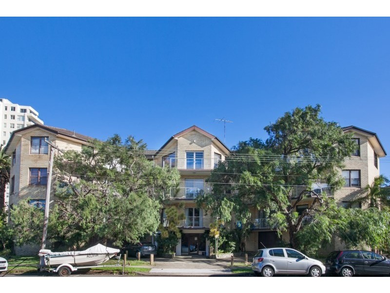 2/15 Parramatta Street, Cronulla NSW 2230