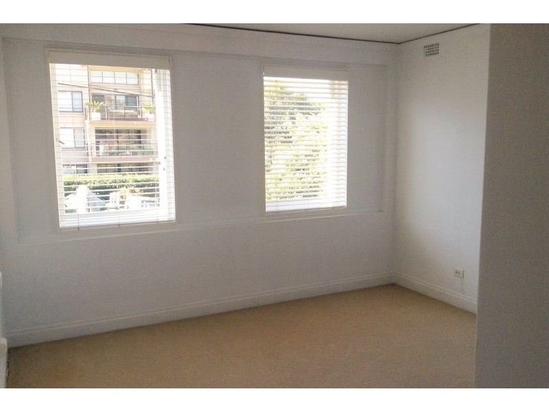 2/8 Searl Road, Cronulla NSW 2230