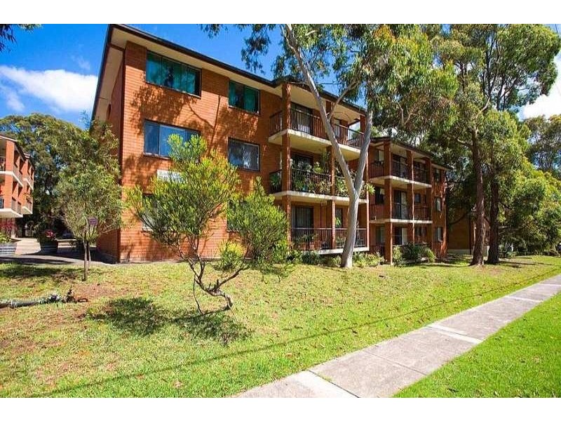 1/63 Auburn Street, Sutherland NSW 2232