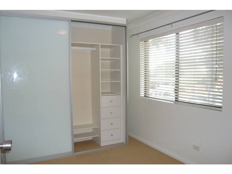 1/63 Auburn Street, Sutherland NSW 2232