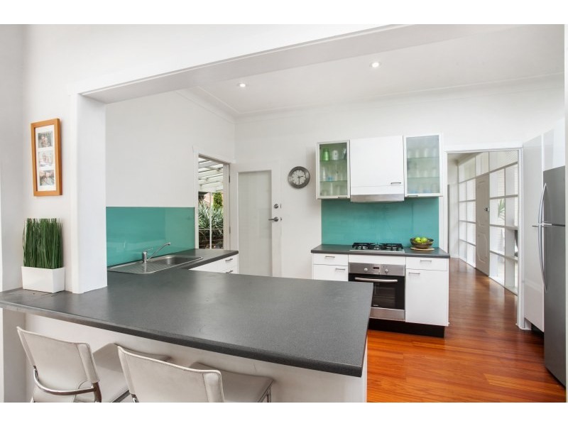 9 Saunders Bay Road, Caringbah South NSW 2229