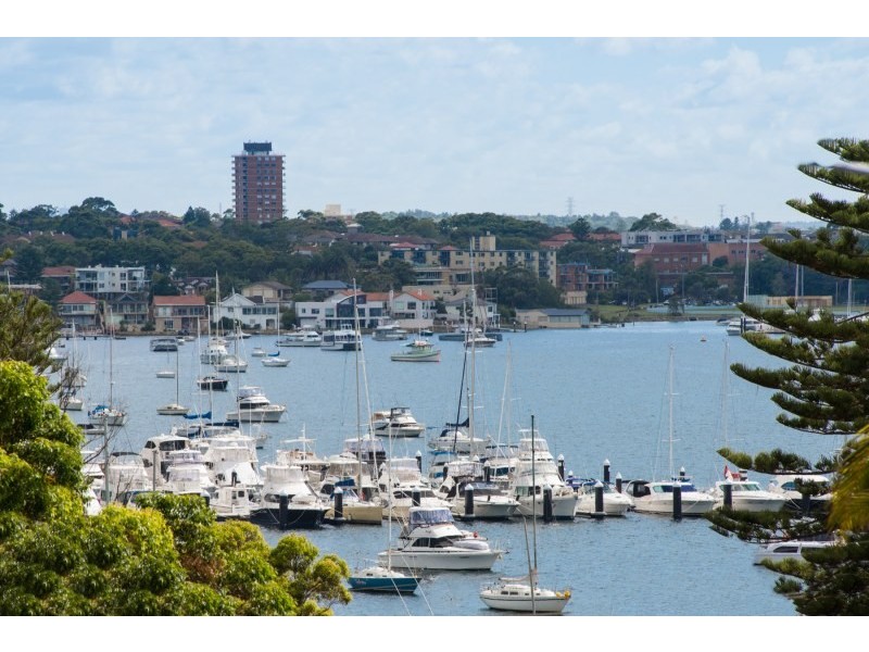 8 Lugano Avenue, Burraneer NSW 2230