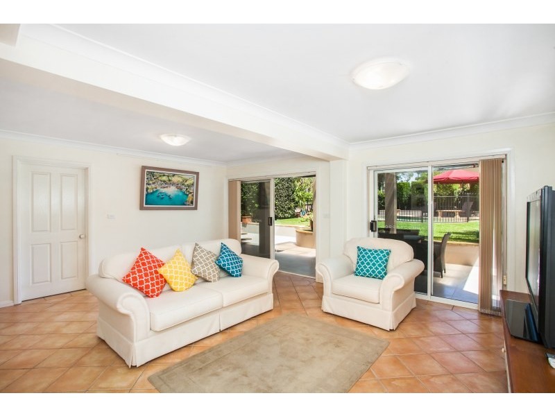 8 Lugano Avenue, Burraneer NSW 2230