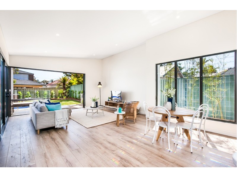 21 Castelnau Street, Caringbah South NSW 2229