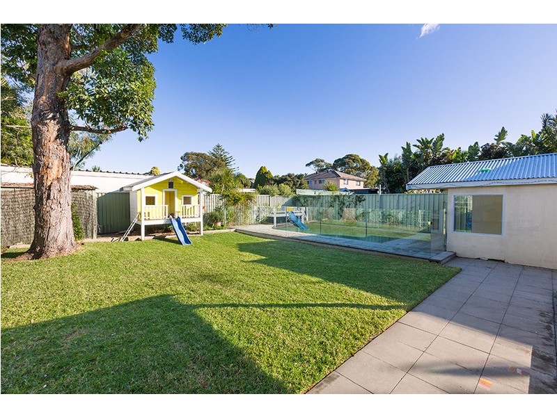 14 Burleigh Avenue, Caringbah NSW 2229