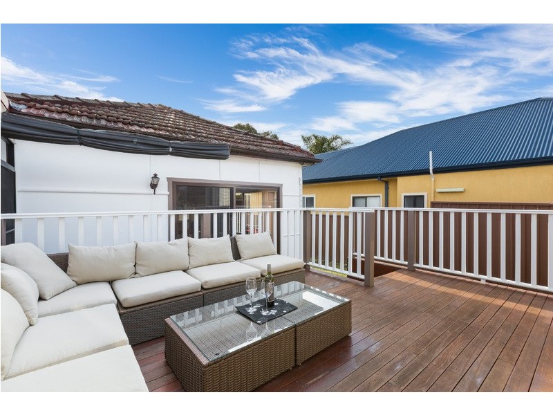 6 Bellevue Parade, Caringbah NSW 2229