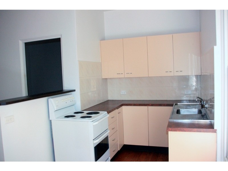 2/2 Phillip Street, Woolooware NSW 2230