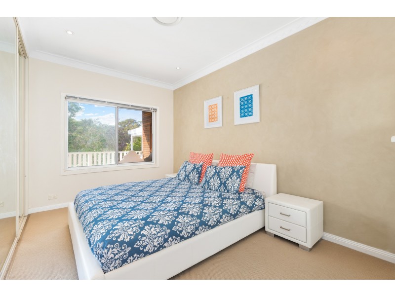 32 Saunders Bay Road, Caringbah South NSW 2229