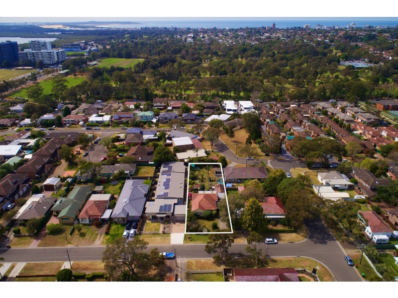 28 Irrubel Road, Caringbah NSW 2229