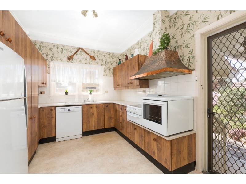 28 Irrubel Road, Caringbah NSW 2229