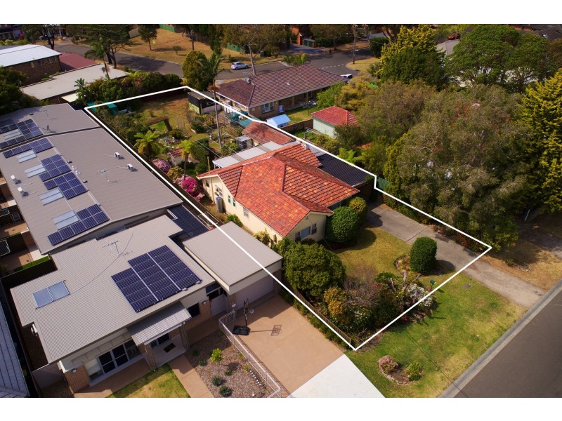 28 Irrubel Road, Caringbah NSW 2229