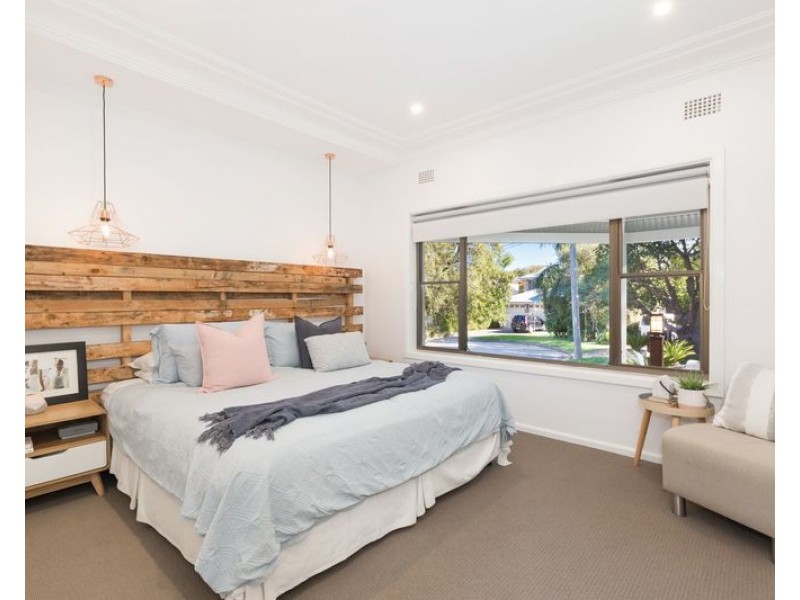 2 Edinburgh Close, Woolooware NSW 2230