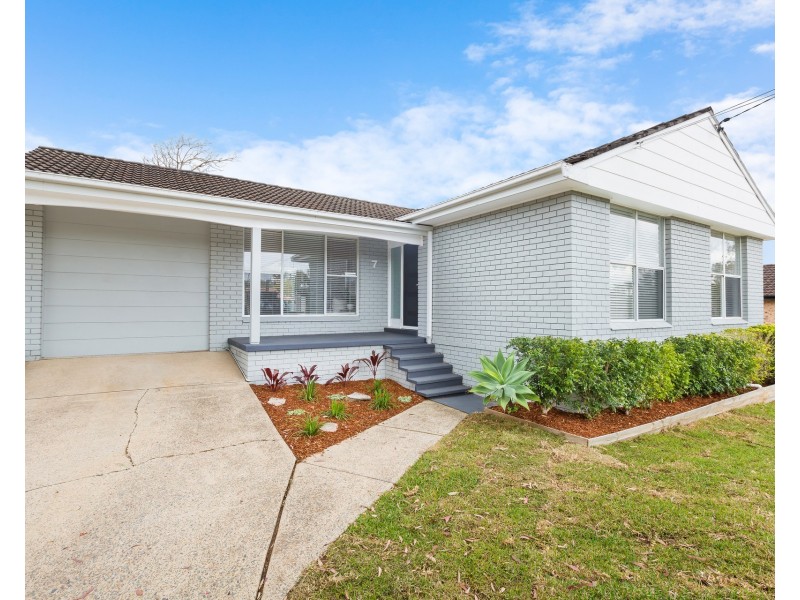 7 Nambour Road, Engadine NSW 2233