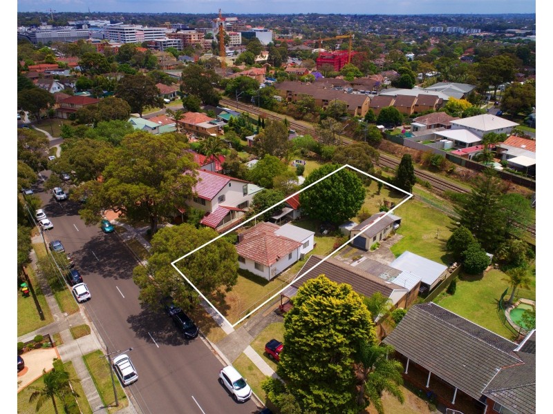 23 Karimbla Road, Miranda NSW 2228
