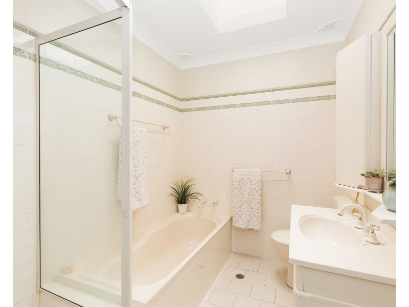 5 Narooma Place, Gymea Bay NSW 2227