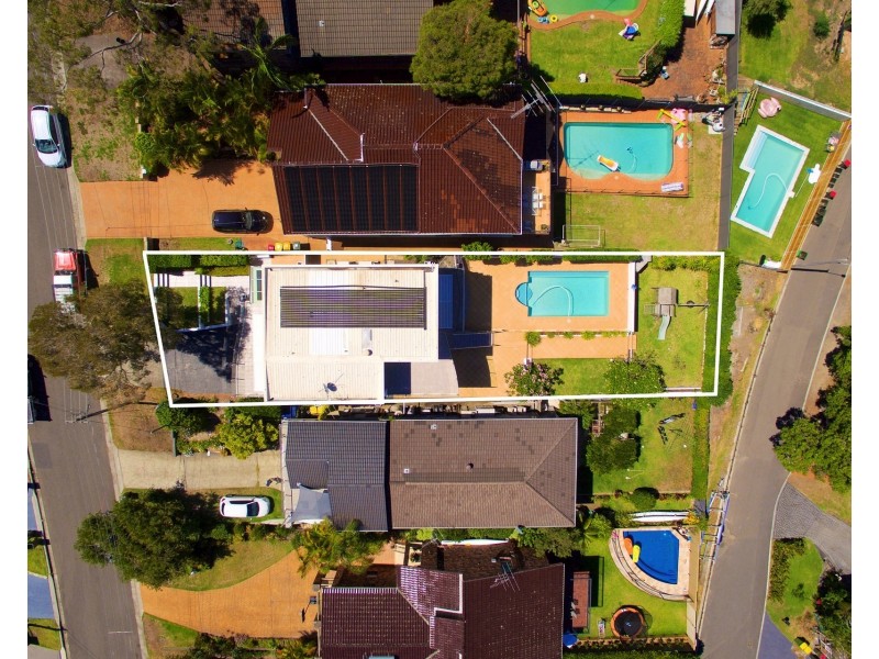 10 Swan Street, Lilli Pilli NSW 2229