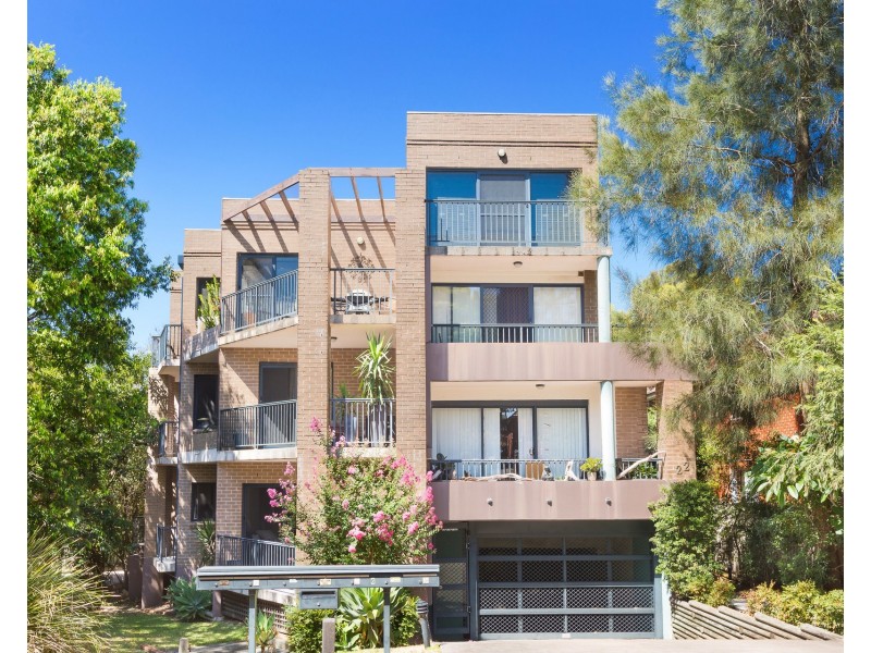 2/22 Searl Road, Cronulla NSW 2230