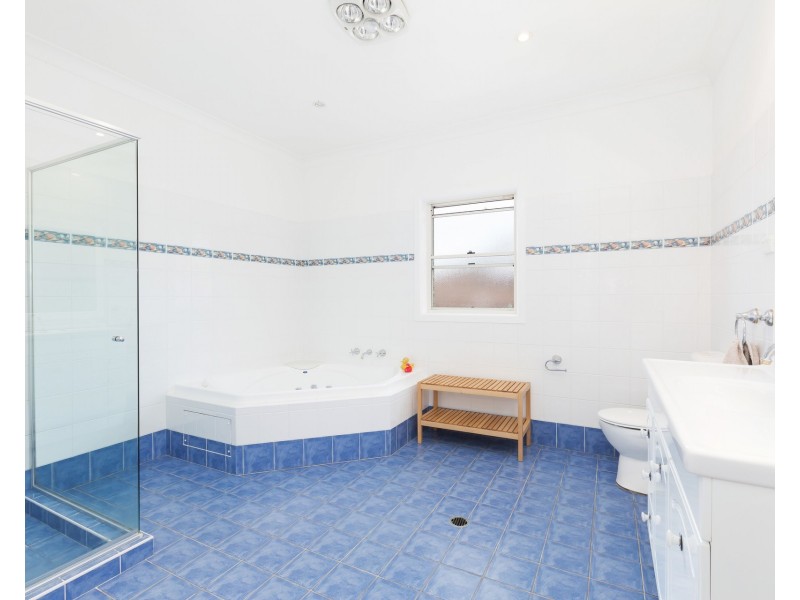 36 Parthenia Street, Dolans Bay NSW 2229