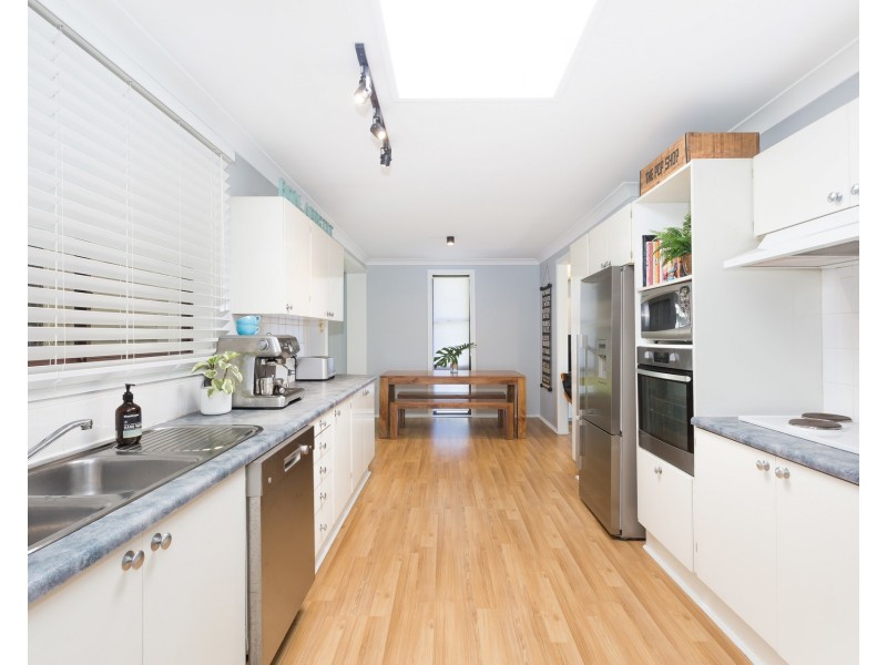 18 Huskisson Street, Gymea Bay NSW 2227