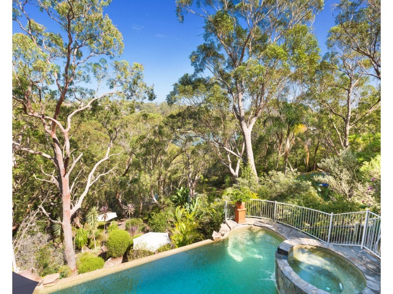 17 Tiranna Place, Oyster Bay NSW 2225