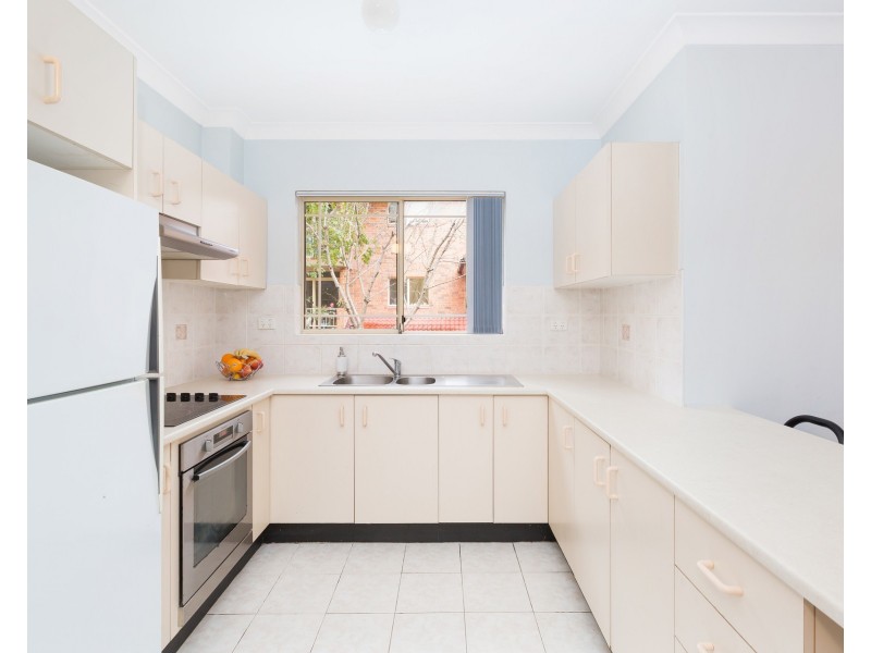 19/8-10 Vista Street, Caringbah NSW 2229