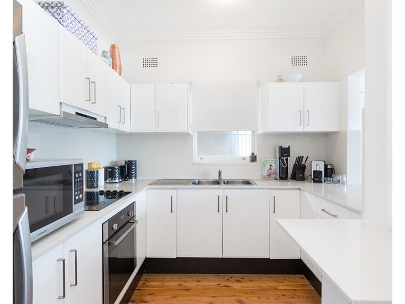 2/10 Ozone Street, Cronulla NSW 2230