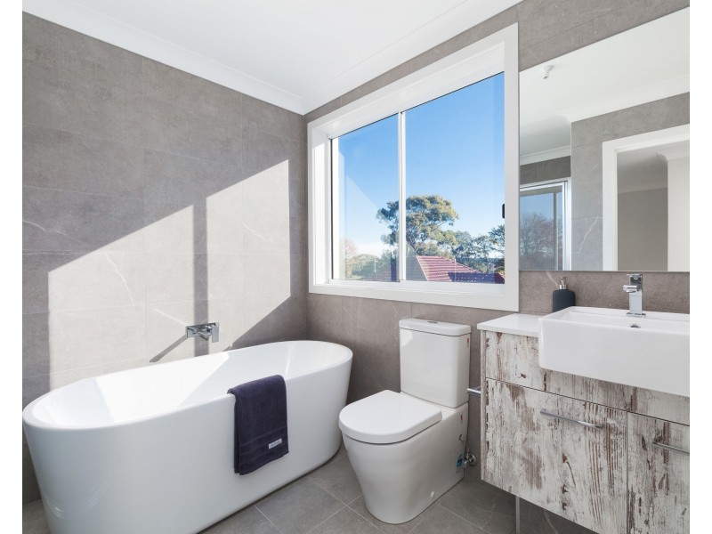 19 Yuruga Avenue, Caringbah South NSW 2229