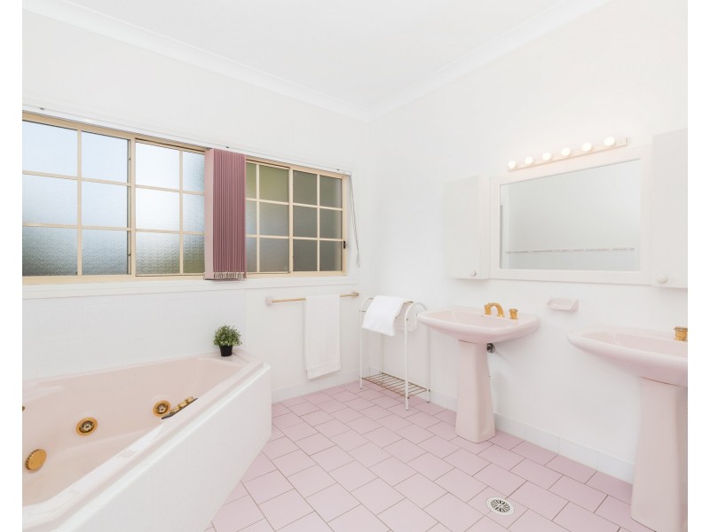 16 Greenhaven Road, Grays Point NSW 2232