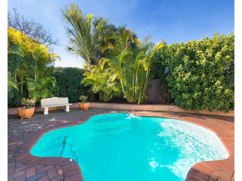 5 Nymboida Crescent, Sylvania Waters NSW 2224