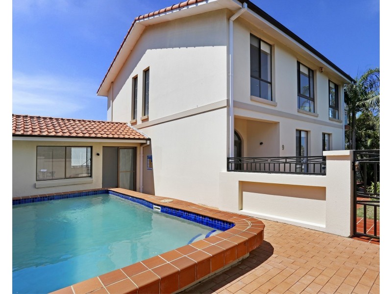 9 Hazel Place, Burraneer NSW 2230