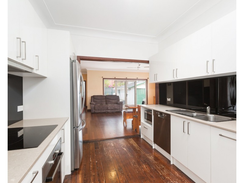 5 Tolol Avenue, Miranda NSW 2228